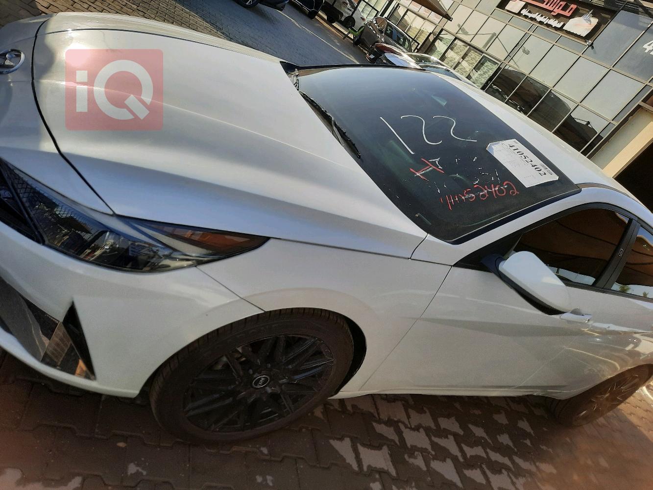 هیوندای ئەلەنترا